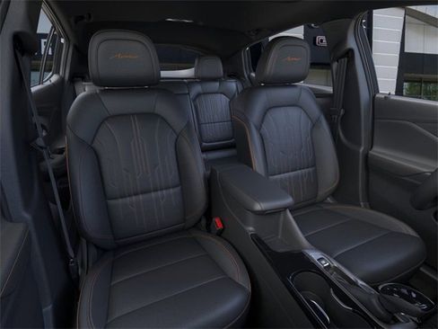 New 2025 Buick Envista Avenir image 16