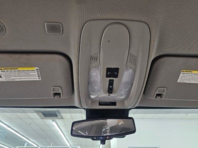 Used 2017 Chevrolet Equinox LT w/ Convenience Package FWD image 27