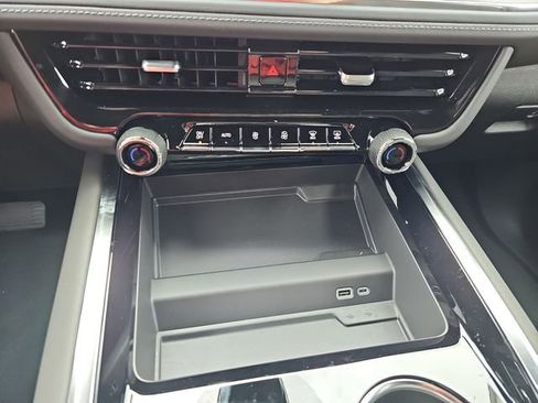 New 2026 Chevrolet Suburban LS RWD image 18