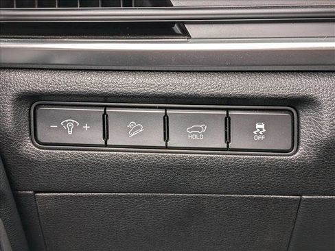Used 2025 Kia Telluride S AWD/4WD image 16