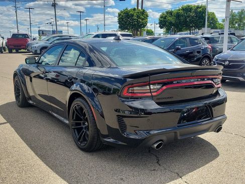 Used 2023 Dodge Charger Scat Pack RWD image 3