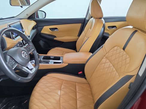 Used 2022 Nissan Sentra SV w/ SV Premium Package FWD image 14