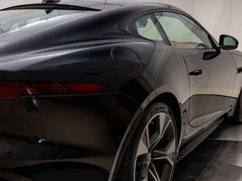 Used 2024 Jaguar F-TYPE R-Dynamic RWD image 12