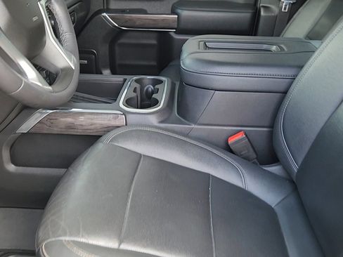 Used 2021 Chevrolet Silverado 1500 LTZ w/ LTZ Premium Package AWD/4WD image 33