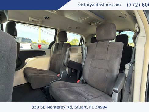Used 2013 Dodge Grand Caravan Crew image 27