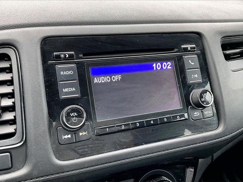 Used 2019 Honda HR-V LX image 26