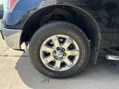 Used 2014 Ford F150 XLT w/ XLT Chrome Package AWD/4WD image 18