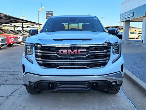 New 2026 GMC Sierra 1500 SLT w/ SLT Premium Plus Package image 9