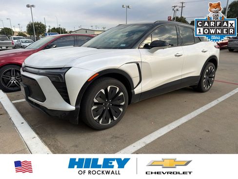 Used 2025 Chevrolet Blazer EV RS RWD image 1