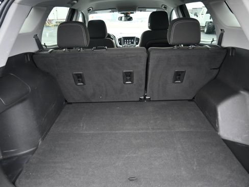 Used 2023 GMC Terrain SLE image 13