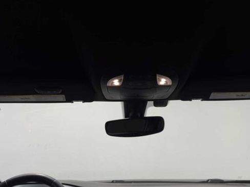 Used 2020 Chrysler Pacifica Touring w/ S Appearance Package FWD image 19