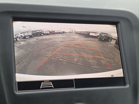 Used 2023 Chevrolet Equinox LT AWD/4WD image 3
