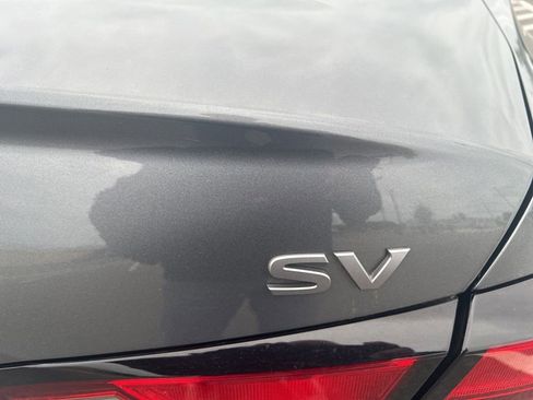 Certified 2024 Nissan Altima 2.5 SV FWD image 10