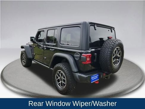 Used 2024 Jeep Wrangler Unlimited Rubicon image 12