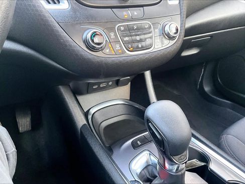 Certified 2024 Chevrolet Malibu LT image 26