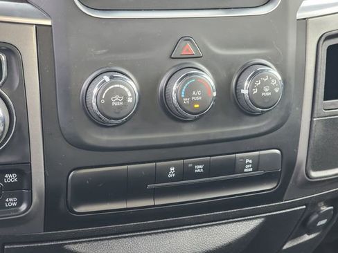 Used 2024 RAM 1500 Classic Warlock image 17