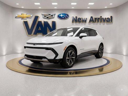 Used 2025 Chevrolet Equinox EV LT FWD image 1