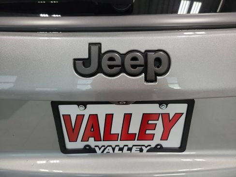 Used 2022 Jeep Compass High Altitude image 10