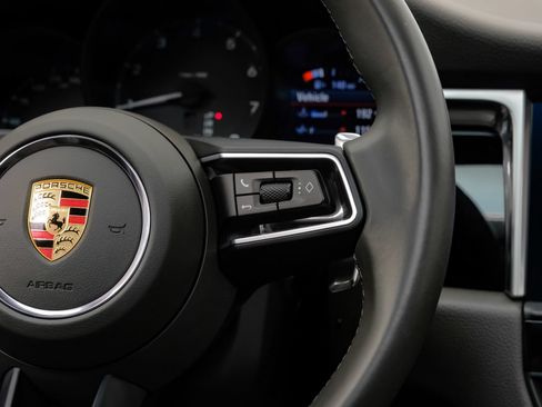 Used 2023 Porsche Macan Turbo AWD/4WD image 22