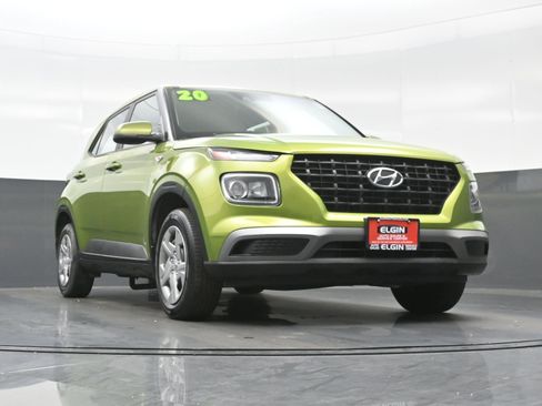 Used 2020 Hyundai Venue SE image 30