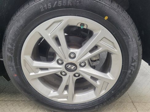 Used 2023 Hyundai Kona SEL w/ Cargo Package FWD image 31