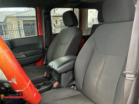 Used 2017 Jeep Wrangler Unlimited Sport w/ Quick Order Package 24S image 16