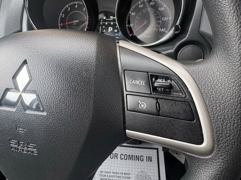 Used 2022 Mitsubishi Outlander Sport ES FWD image 27