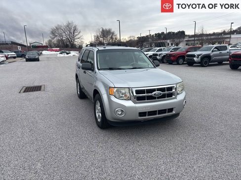 Used 2012 Ford Escape XLT image 1