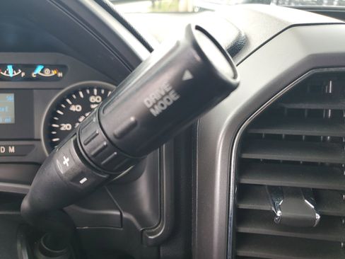 Used 2020 Ford F150 XLT image 21