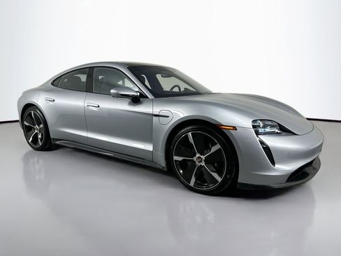 Certified 2020 Porsche Taycan Turbo S image 9