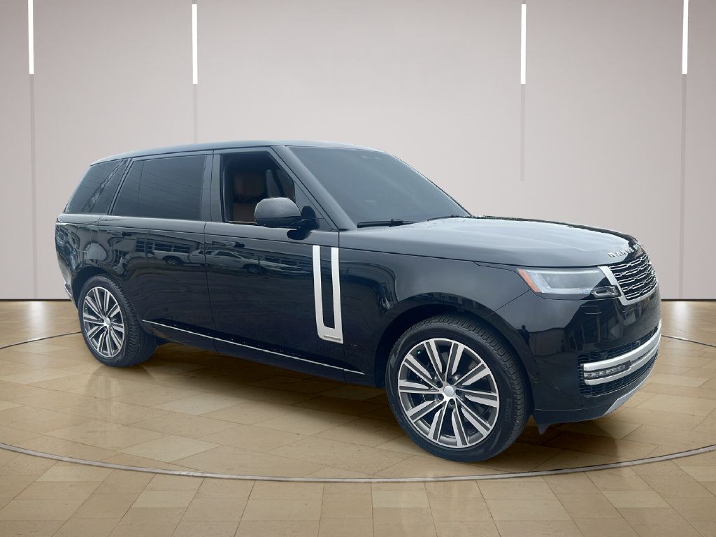 Used 2025 Land Rover Range Rover Long Wheelbase Autobiography AWD/4WD image 9