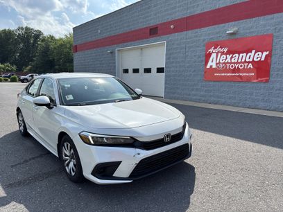 Used 2024 Honda Civic LX