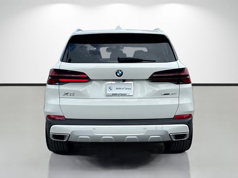 New 2026 BMW X5 sDrive40i w/ Climate Comfort Package RWD image 4