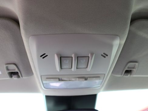 Used 2019 Buick Encore Preferred AWD/4WD image 26