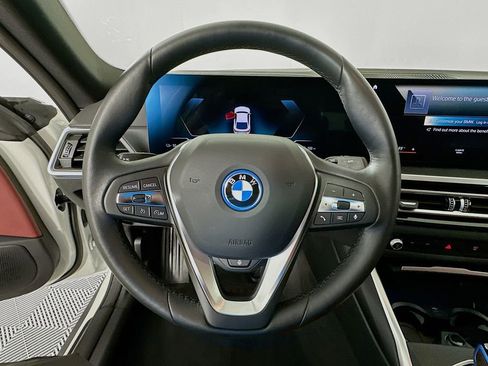 Certified 2023 BMW i4 eDrive35 w/ Premium Package image 10