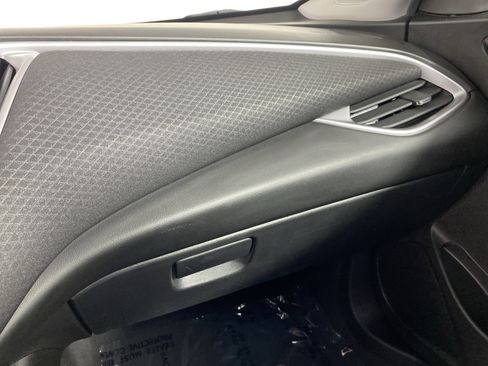 Used 2020 Chevrolet Malibu LS FWD image 34