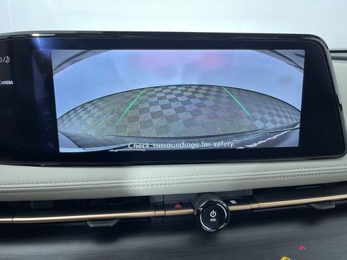 Certified 2023 Nissan Ariya AWD image 19