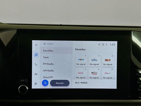 Used 2025 Toyota Camry LE image 21