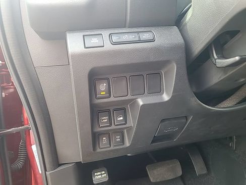 Used 2025 Nissan Frontier PRO-4X AWD/4WD image 14