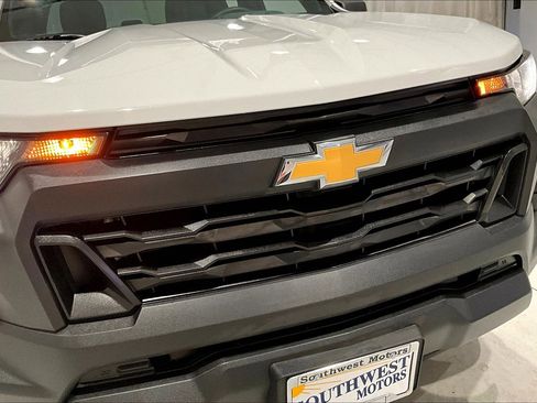 Used 2023 Chevrolet Colorado W/T image 29