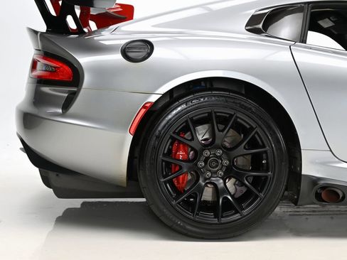 Used 2016 Dodge Viper ACR w/ Extreme Aero Package image 43