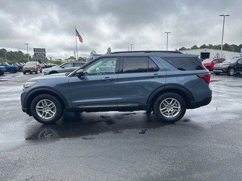 New 2025 Ford Explorer Active w/ Active Comfort Package image 6