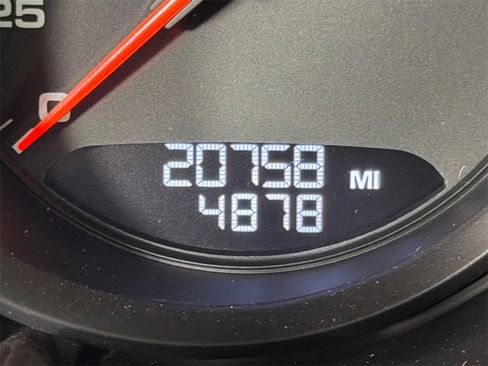 Used 2021 Porsche Macan S image 30