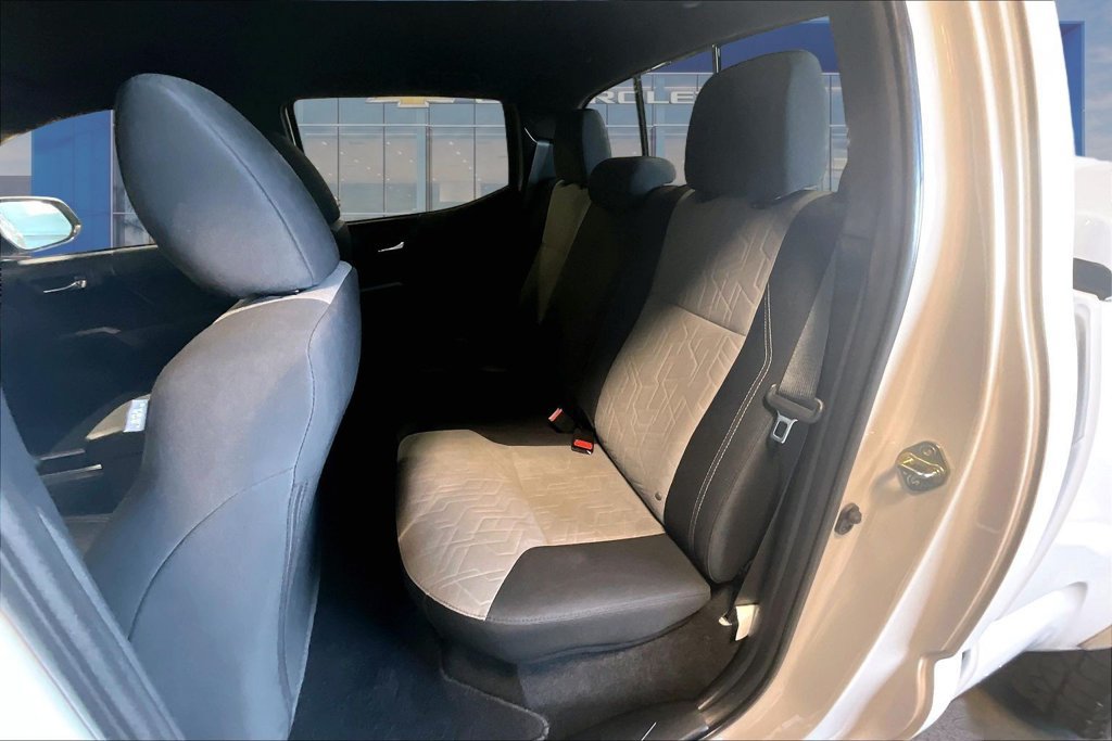 Used 2020 Toyota Tacoma TRD Sport w/ Advanced Technology Package AWD/4WD image 19