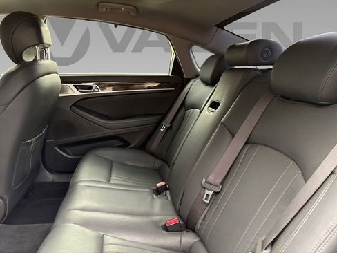 Used 2018 Genesis G80 3.8 w/ Option Group 02 image 5