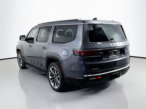 Used 2023 Jeep Wagoneer Series II w/ Premium Group I AWD/4WD image 7