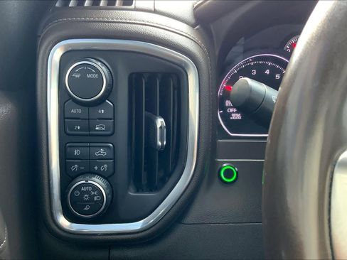 Used 2021 Chevrolet Silverado 1500 LTZ image 65
