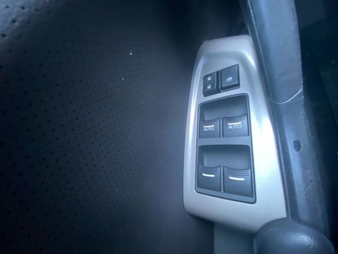 Used 2009 Acura TSX w/ Technology Package FWD image 17