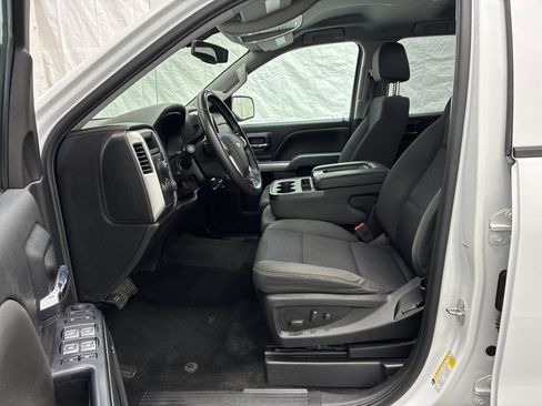 Used 2018 Chevrolet Silverado 1500 LT w/ All Star Edition AWD/4WD image 10
