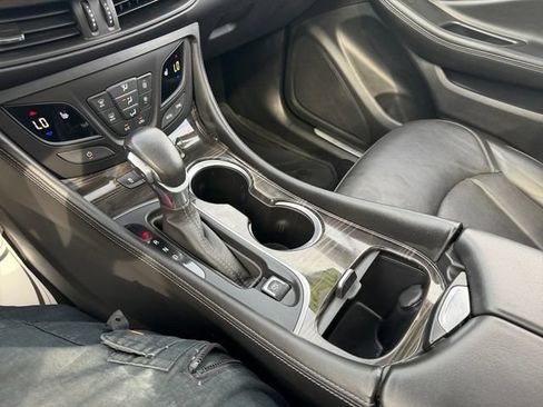 Used 2020 Buick Envision Essence w/ Experience Buick Package AWD/4WD image 24